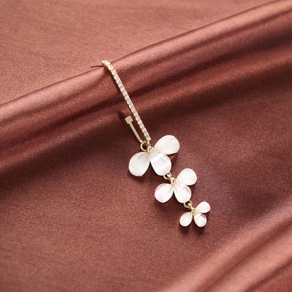 Stylish Petal Cascade Dangle Earrings – Elegant & Feminine Jewelry