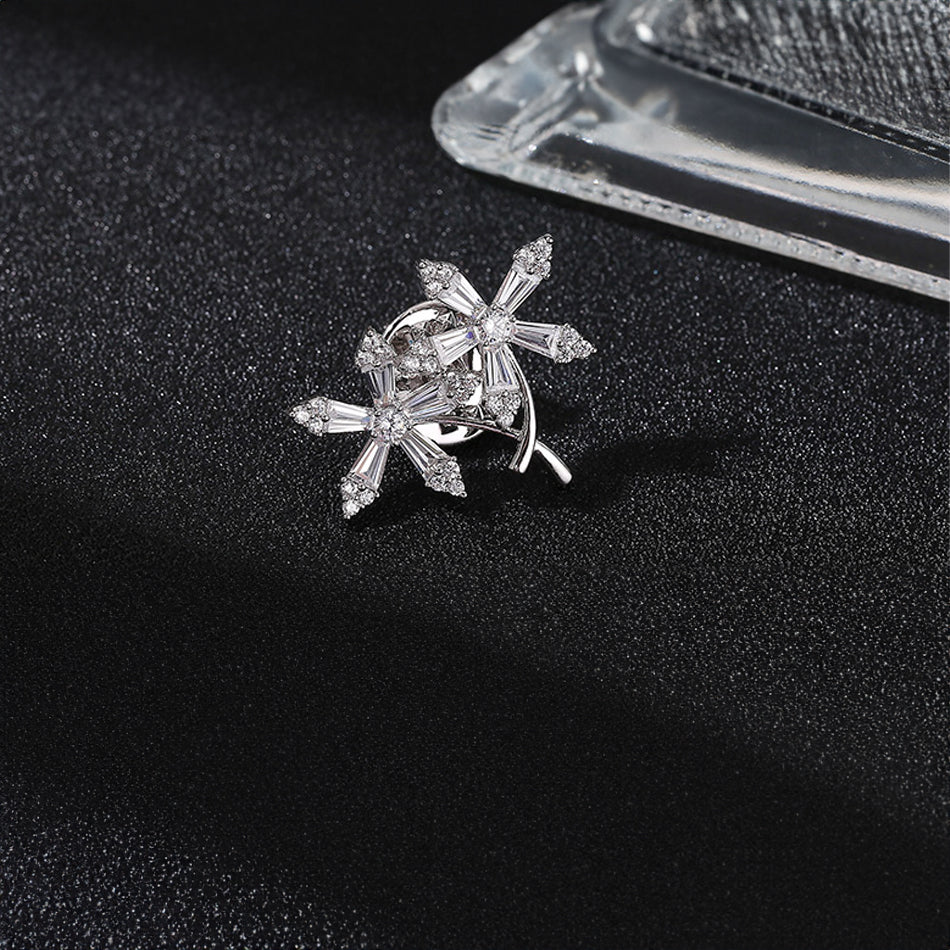 Elegant Rhinestone Brooch Pin for Women